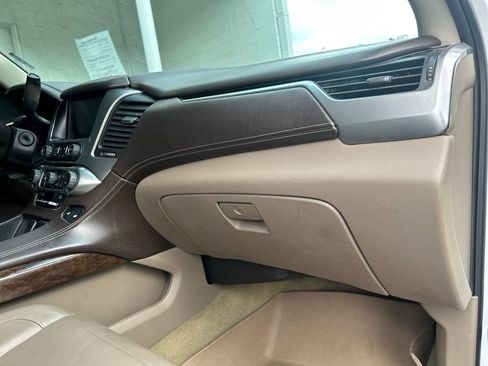 Used 2016 Chevrolet Tahoe LT image 14