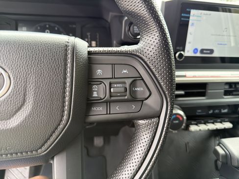 Used 2025 Toyota Tacoma SR5 image 25