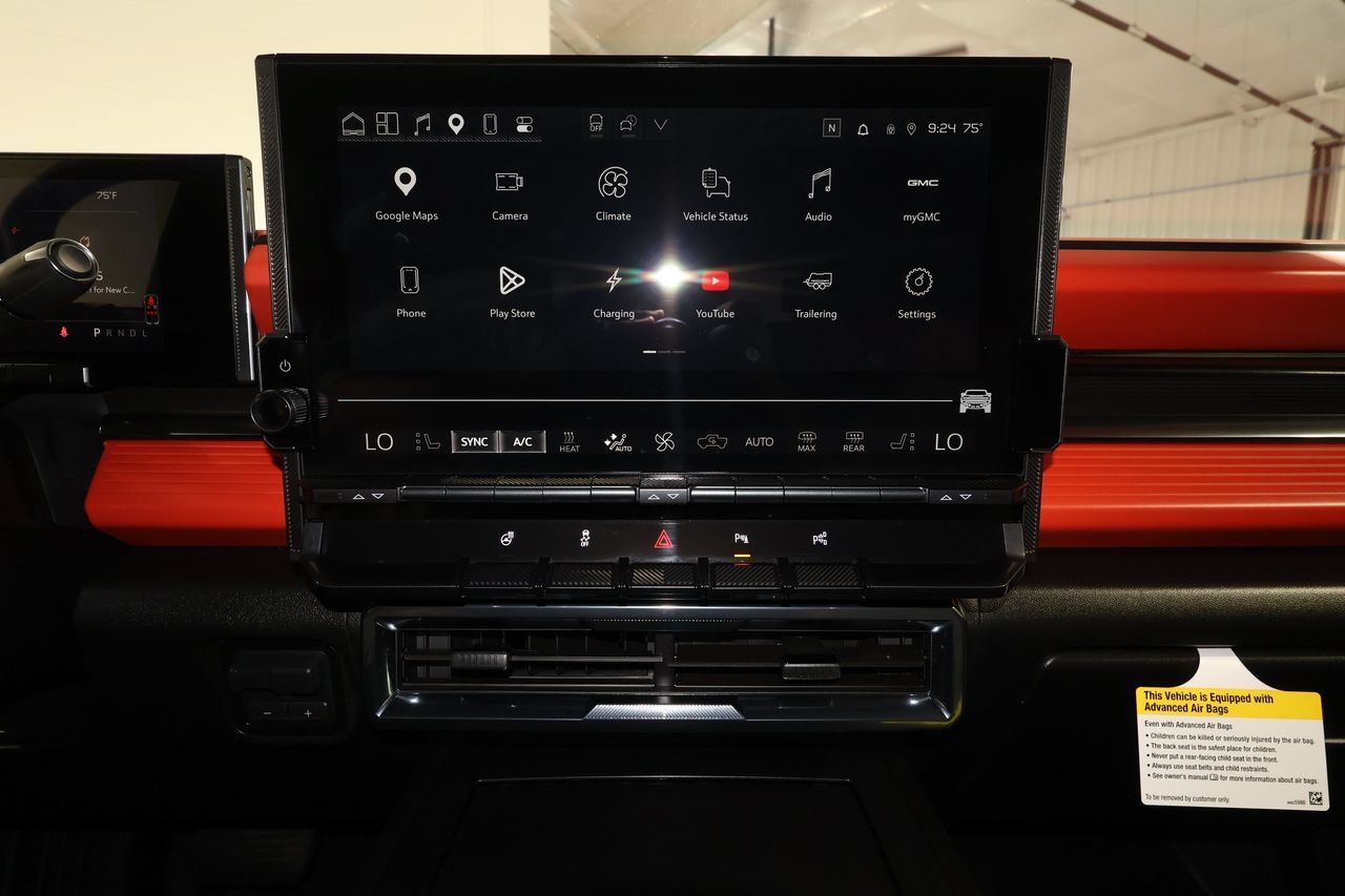 Certified 2026 GMC Hummer EV 3X w/ Carbon Fiber Edition Package AWD/4WD image 16