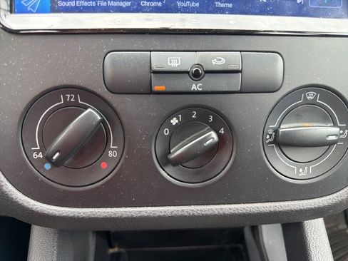 Used 2008 Volkswagen GTI 4-Door FWD image 12