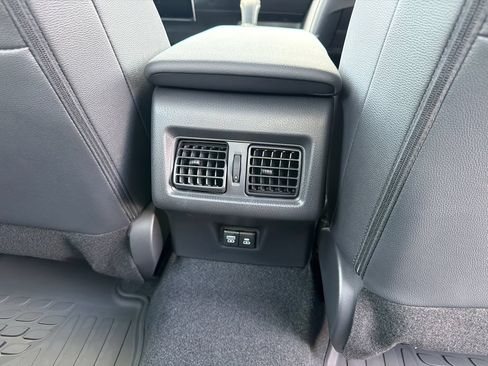 New 2026 Toyota Camry Hybrid w/ Multimedia Upgrade Package FWD image 27