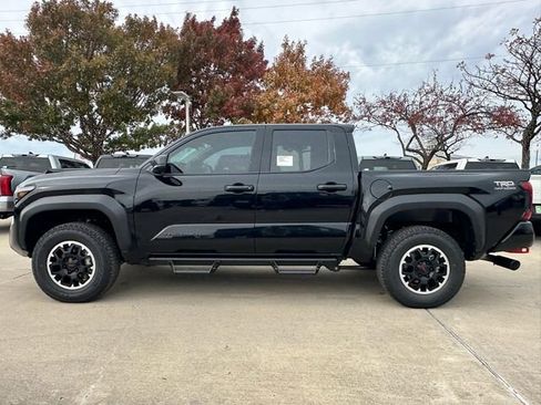 New 2026 Toyota Tacoma TRD Off-Road AWD/4WD image 2