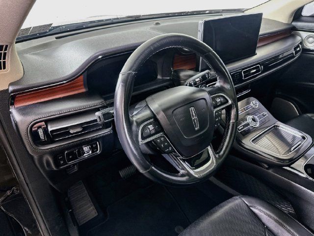 Used 2023 Lincoln Nautilus Reserve w/ Equipment Group 202A AWD/4WD image 12