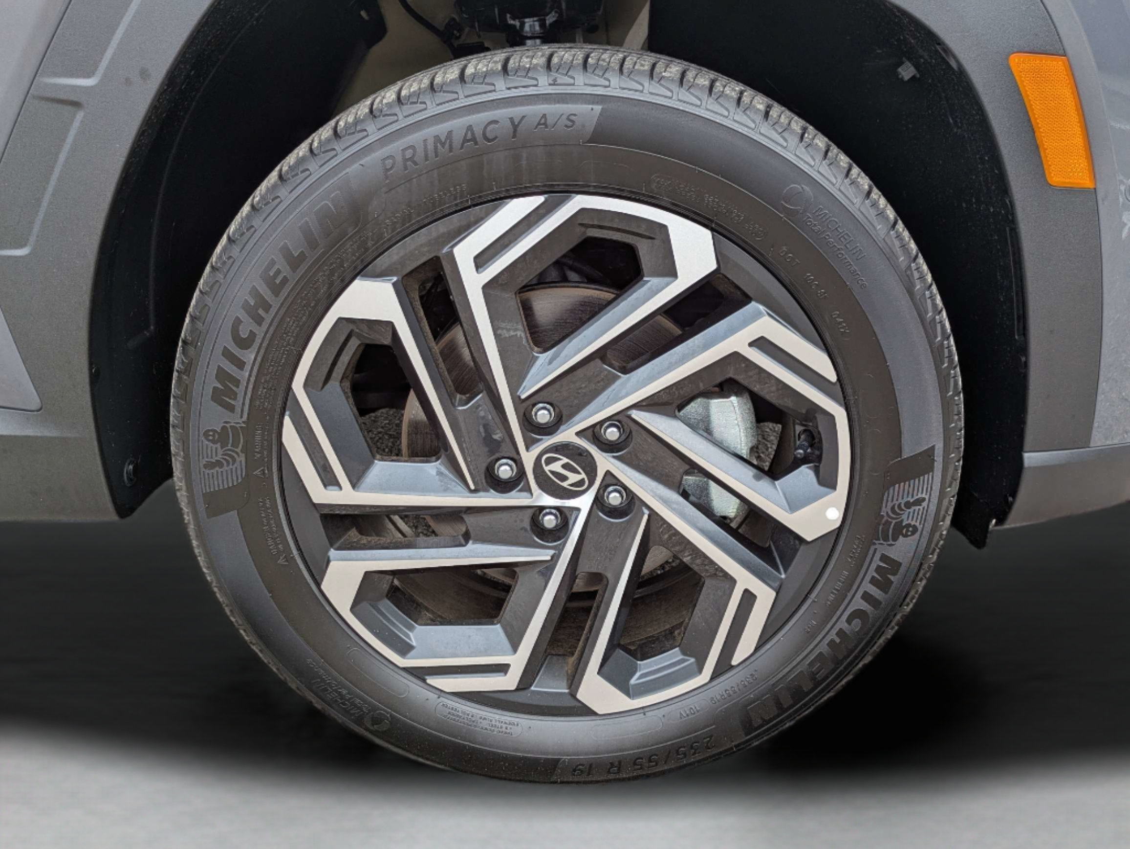 New 2026 Hyundai Tucson Limited AWD/4WD image 13