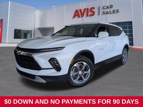 Used 2025 Chevrolet Blazer LT FWD image 1