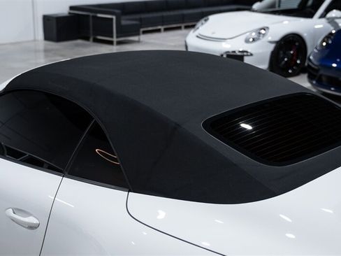Used 2018 Porsche 911 Carrera GTS RWD image 65