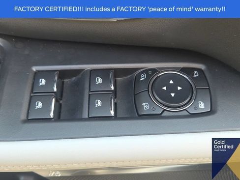 Used 2025 Ford Expedition Platinum AWD/4WD image 33