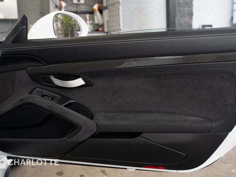 Used 2016 Porsche 911 GT3 RS image 33