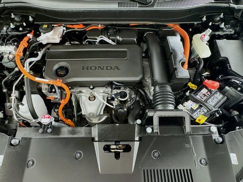 Certified 2026 Honda CR-V Sport image 10