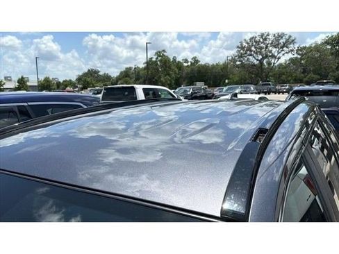Used 2025 Toyota RAV4 XLE FWD image 12