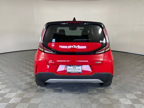 Certified 2023 Kia Soul EX FWD image 16