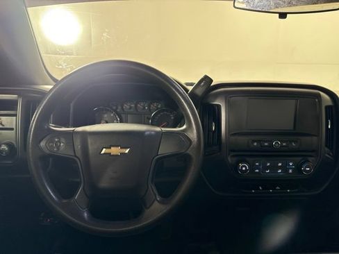 Used 2017 Chevrolet Silverado 1500 Custom w/ Custom Convenience Package AWD/4WD image 26