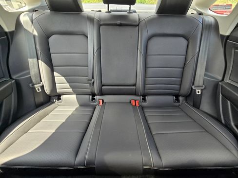 Used 2024 Volkswagen Jetta SE FWD image 45