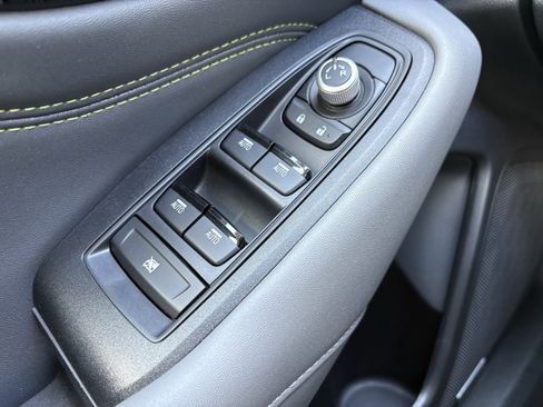 Used 2025 Subaru Outback Onyx Edition image 19