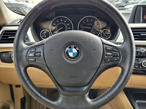 Used 2016 BMW 320i Sedan RWD image 20