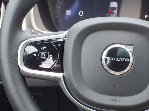 Certified 2026 Volvo XC90 B6 Plus AWD/4WD image 10