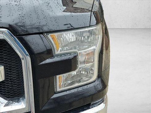 Used 2017 Ford F150 XLT image 9