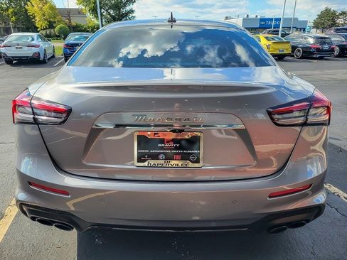 Used 2022 Maserati Ghibli Modena image 5