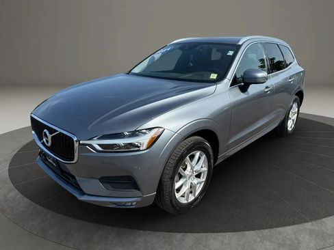 Used 2021 Volvo XC60 T5 Momentum w/ Premium Package AWD/4WD image 28