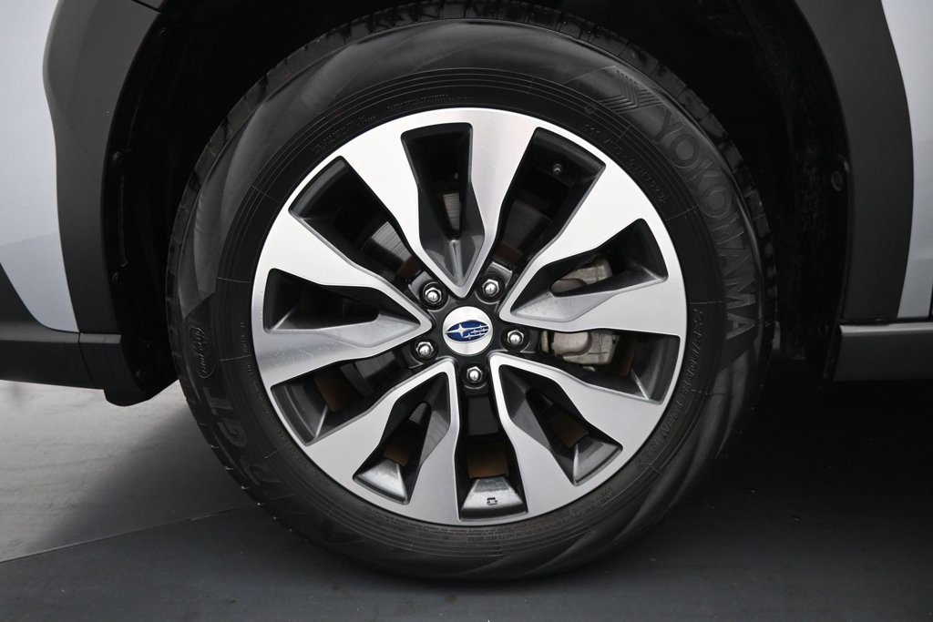 Used 2024 Subaru Outback Limited AWD/4WD image 14