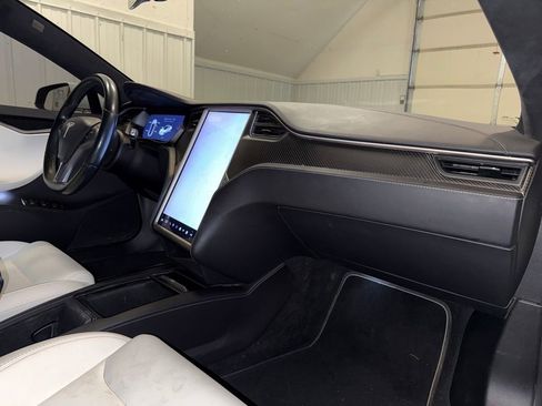 Used 2020 Tesla Model S Performance AWD/4WD image 23