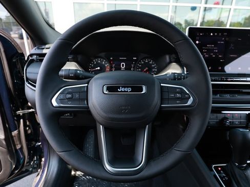 New 2026 Jeep Compass Latitude AWD/4WD image 11