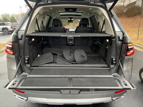 Used 2025 BMW X7 xDrive40i image 15