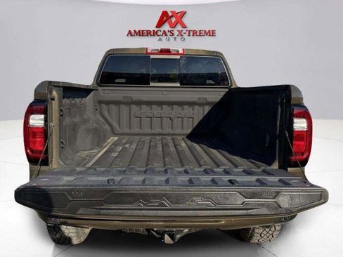 Used 2024 GMC Canyon AT4X AWD/4WD image 49