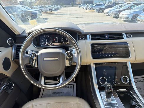 Used 2019 Land Rover Range Rover Sport Supercharged image 4