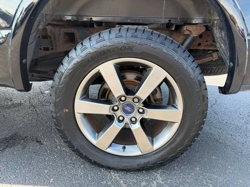 Used 2016 Ford F150 XLT w/ Equipment Group 302A Luxury AWD/4WD image 15