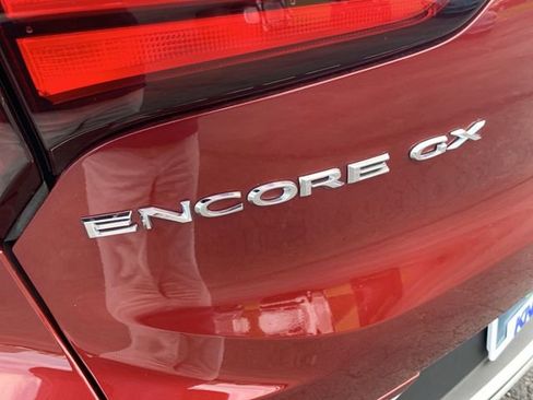 Certified 2023 Buick Encore GX Select FWD image 29