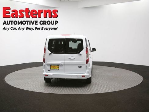 Used 2017 Ford Transit Connect XLT image 37