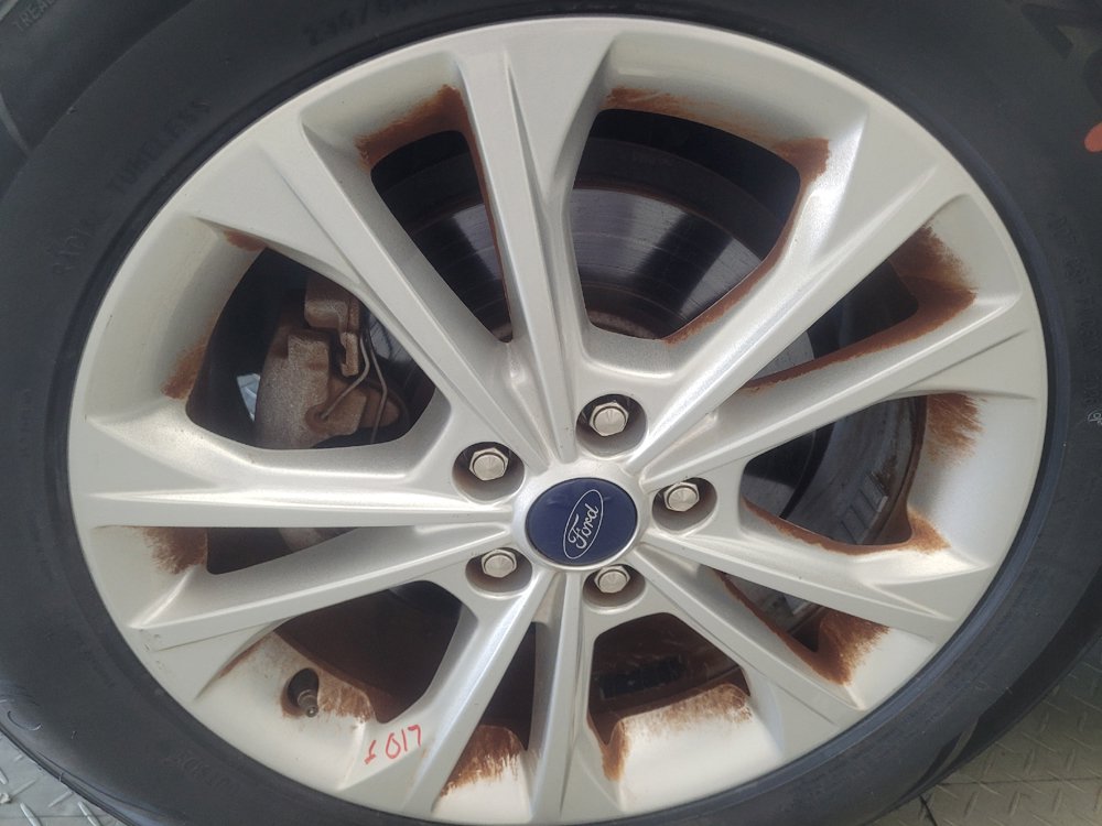 Used 2018 Ford Escape SE FWD image 31