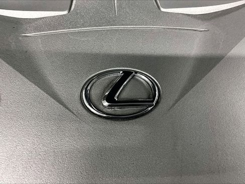 Used 2022 Lexus GX 460 Premium w/ Accessory Package AWD/4WD image 33
