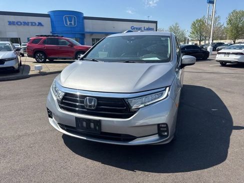 Used 2022 Honda Odyssey EX-L image 2