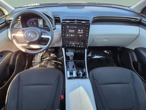Certified 2024 Hyundai Tucson SEL FWD image 11