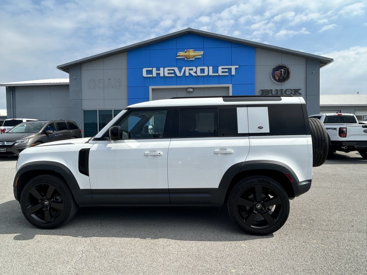 Used 2020 Land Rover Defender 110 AWD/4WD image 4