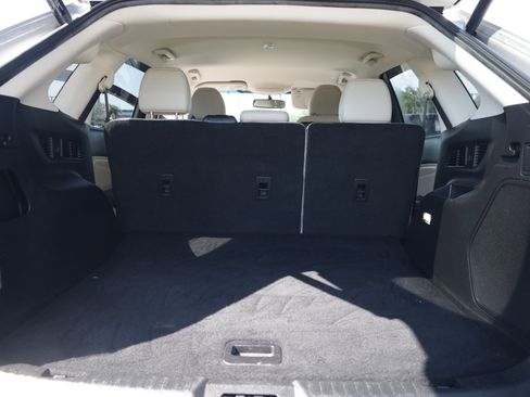 Used 2016 Ford Edge Titanium w/ Technology Package FWD image 22