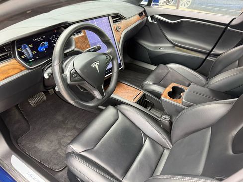 Used 2020 Tesla Model S AWD image 22