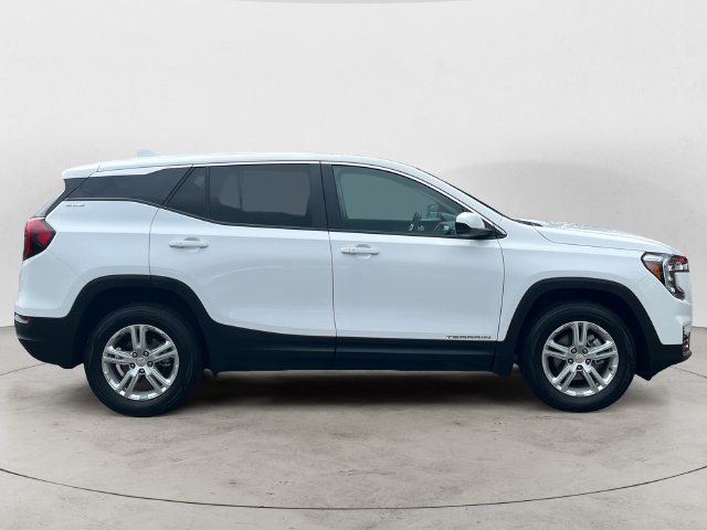 Used 2024 GMC Terrain SLE AWD/4WD image 6
