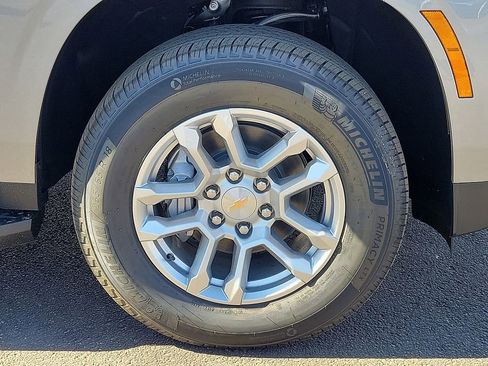 New 2026 Chevrolet Tahoe LS image 7