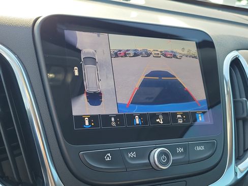 Used 2024 Chevrolet Equinox LT FWD image 30