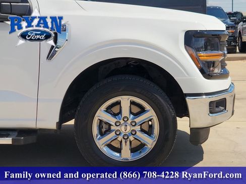 Certified 2024 Ford F150 XLT w/ Mobile Office Package RWD image 5