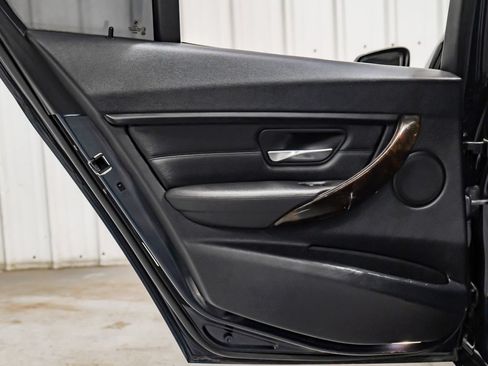 Used 2015 BMW 328i xDrive Sedan AWD/4WD image 35