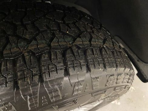 New 2026 Chevrolet Silverado 1500 LTZ w/ Z71 Off-Road Package image 29