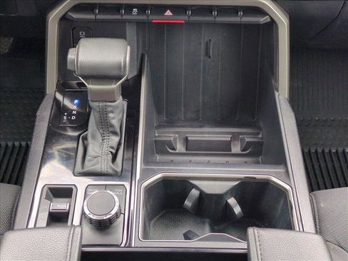 Used 2022 Toyota Tundra SR5 image 11