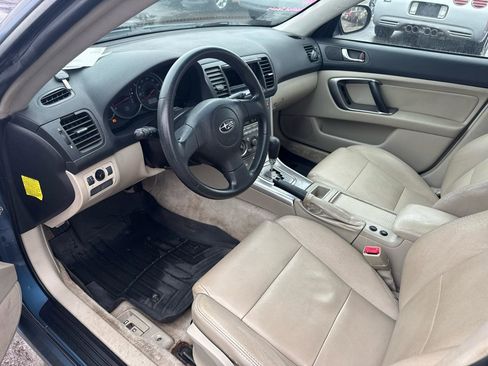 Used 2006 Subaru Legacy 2.5i AWD/4WD image 9