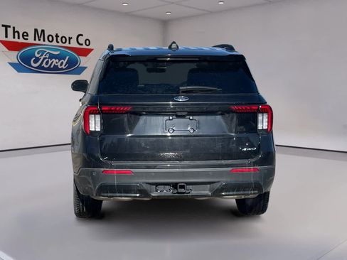 Used 2025 Ford Explorer ST-Line AWD/4WD image 6