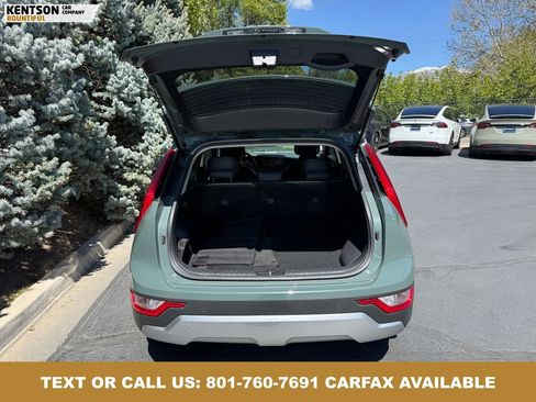 Used 2023 Kia Niro EX FWD image 34