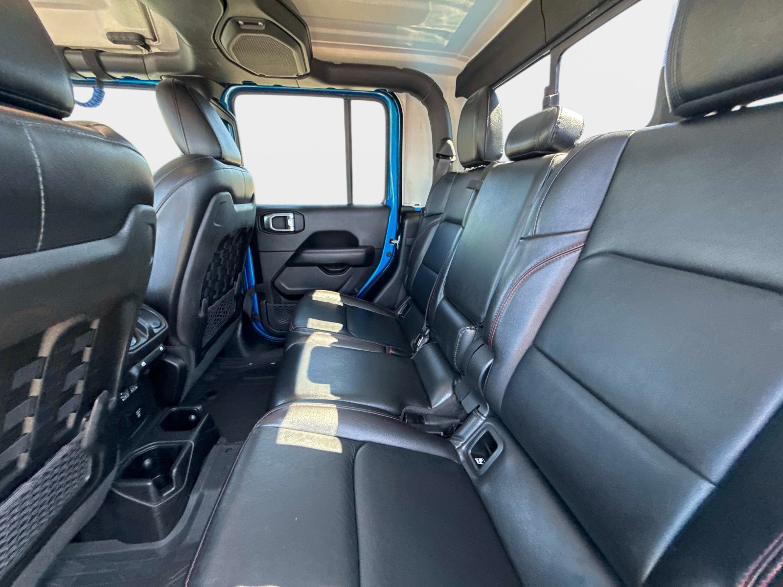 Used 2022 Jeep Gladiator Rubicon AWD/4WD image 14